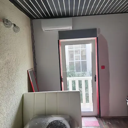Zdenka Apartamento *