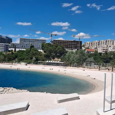 Zdenka Apartament Split